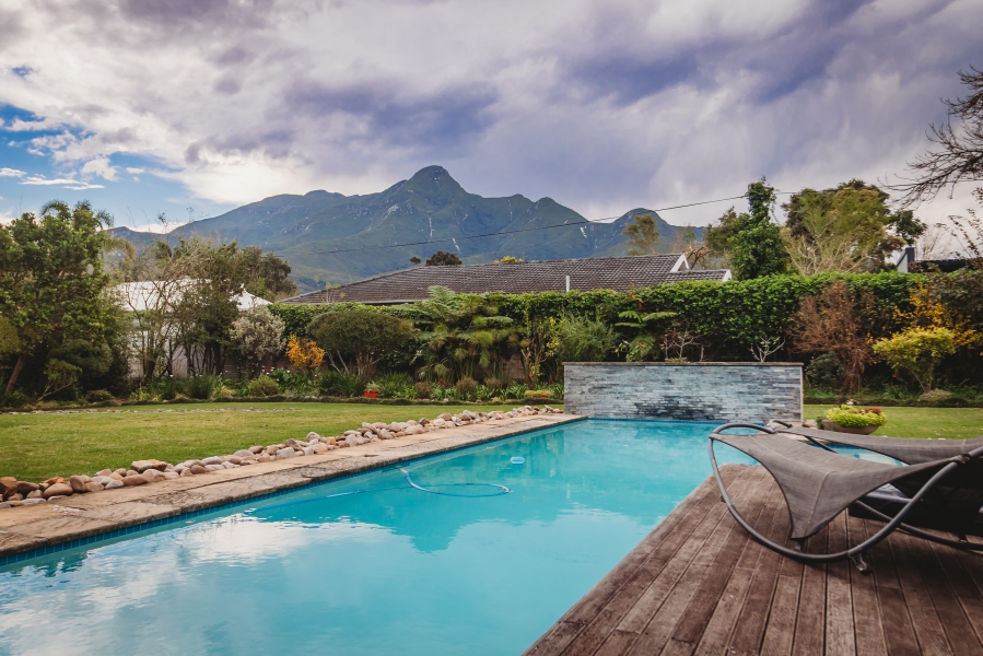 4 Bedroom Property for Sale in Camphersdrift Western Cape